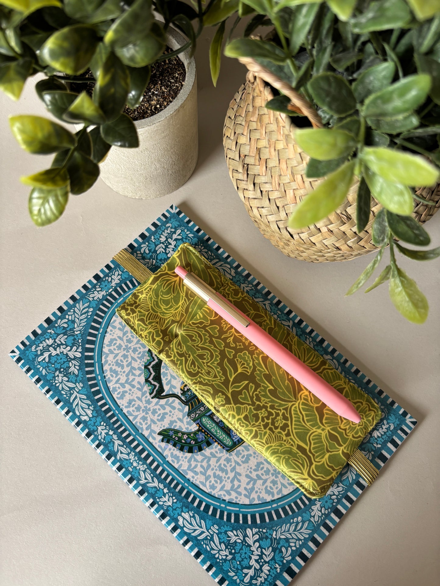 ‘Euphoria’ Pen Pocket